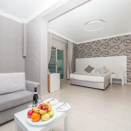 Grand Ring Szálloda 5*